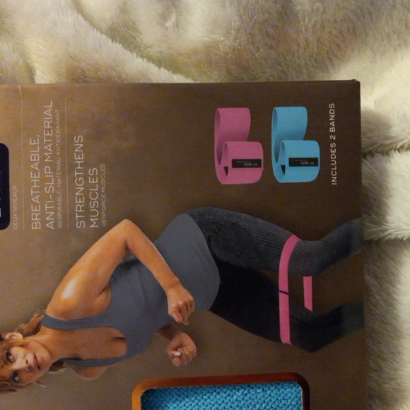 ReSpin by Halle Berry Premium Booty Bands - Picture 3 of 6